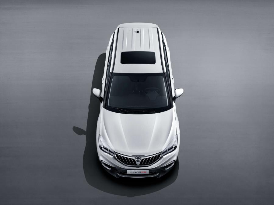  Brilliance V3 S 2017 года  (фото 4 из 16)